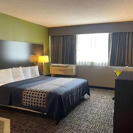 Wingate By Wyndham Lake George-3